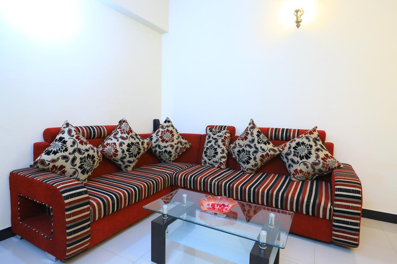Oyo 2916 Apartment Queens Castle Bengalúr Exteriér fotografie